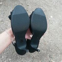 Чисто нови обувки с панделка  , снимка 6 - Дамски обувки на ток - 21969335