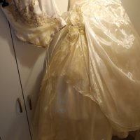 Мечтаната сватбена рокля, снимка 10 - Сватбени рокли - 23088752