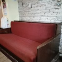 Ретро диван, снимка 3 - Дивани и мека мебел - 25519114