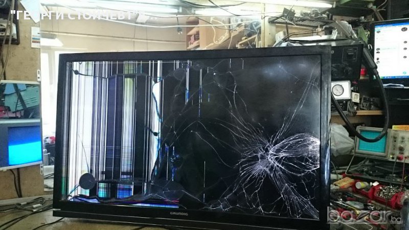   GRUNDIG 40VLE2012BG СЪС СЧУПЕН ПАНЕЛ, снимка 1