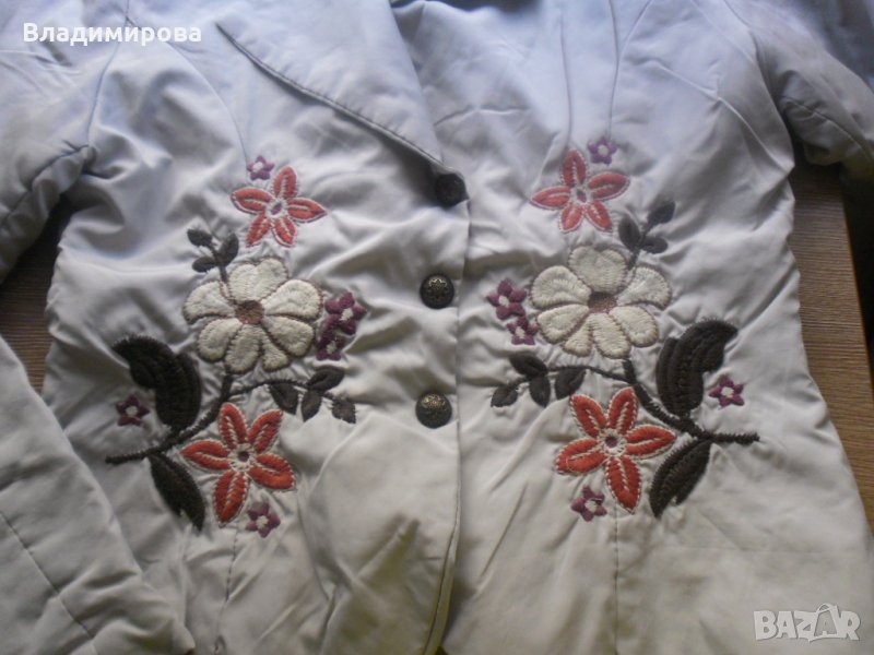 Яке с флорална бродерия, снимка 1
