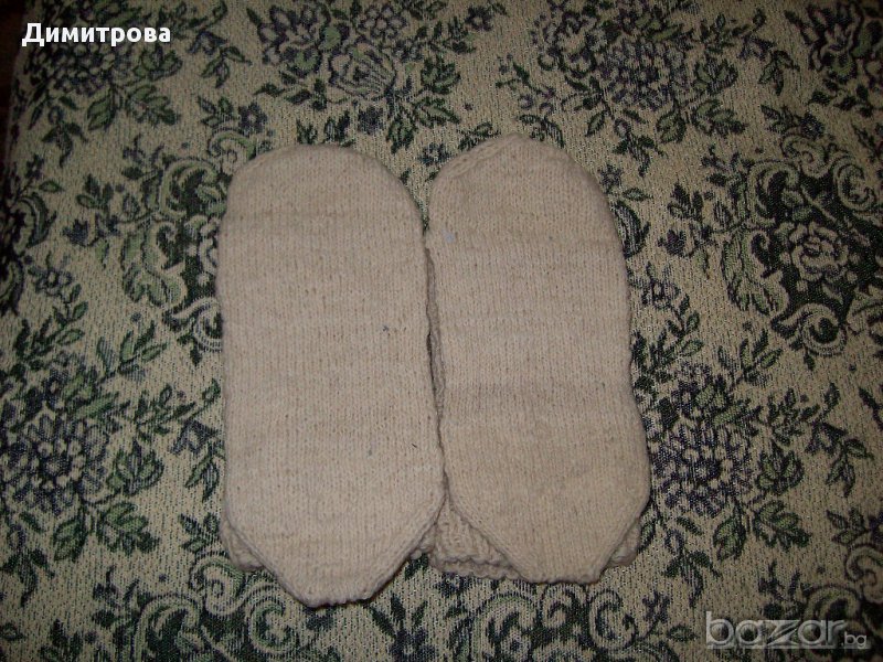 Вълнени чорапи - бели и терлици, снимка 1