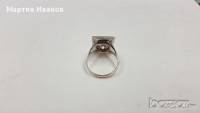 Златен пръстен-бяло злато, снимка 4 - Пръстени - 18033646