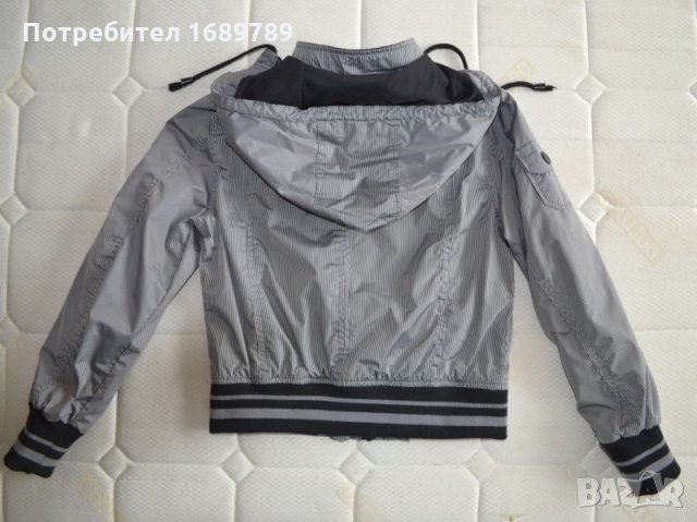 Ново детско есенно яке с качулка за дете на 7-8 г. , снимка 4 - Детски якета и елеци - 22291194