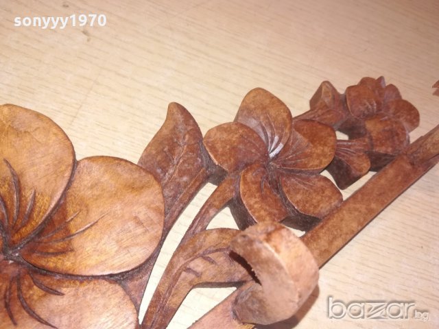 дървена закачалка с дърворезба-внос швеицария-42х13х8см, снимка 14 - Колекции - 20971433