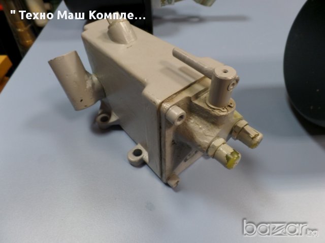 Ръчна хидравлична помпа, снимка 3 - Водни помпи - 8845390