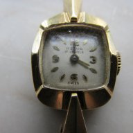 златен дамски часовник, снимка 1 - Антикварни и старинни предмети - 6902224