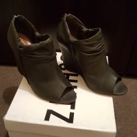 Нови уникални обувки, снимка 5 - Дамски елегантни обувки - 22148834
