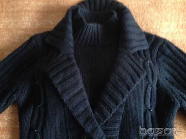 Елегантна черна жилетка с поло "Вивиан", снимка 2 - Блузи с дълъг ръкав и пуловери - 9543478