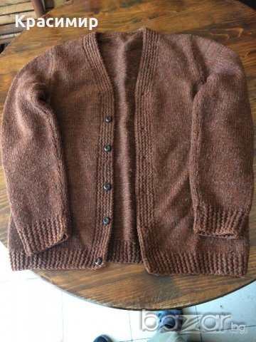 Продавам ръчно плетени жилетки , снимка 2 - Жилетки - 19864292