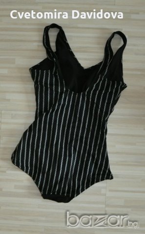 Бански цял, снимка 2 - Бански костюми - 18739188