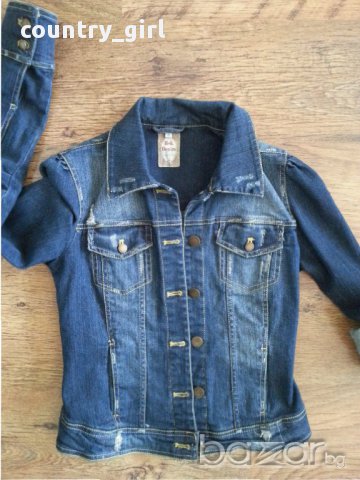 Bershka - страхотно дамско дънкено якенце, снимка 2 - Якета - 16217126