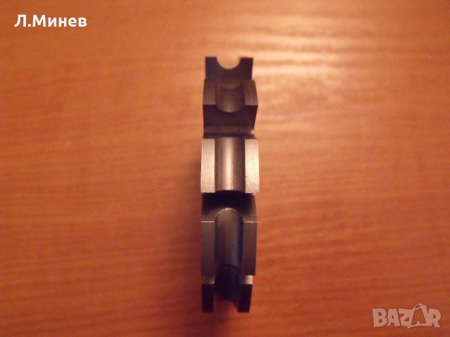 Дискова радиусна фреза 63х10х22 R2.5, снимка 4 - Резервни части за машини - 22921167