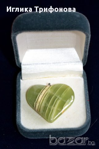 Колие сърце от мраморен оникс, снимка 2 - Колиета, медальони, синджири - 11872233