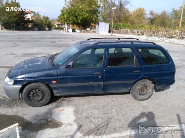 ФОРД ЕСКОРТ 1,6 90К ИЖЕКЦИОН-НА ЧАСТИ, снимка 6 - Автомобили и джипове - 20823272