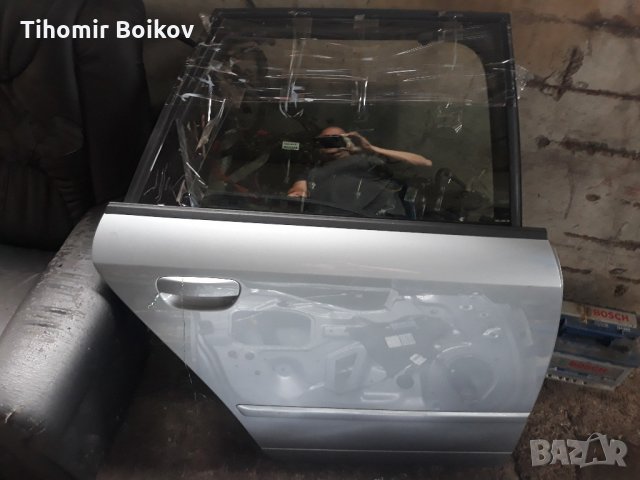 Врати за Ауди В6 комби 04г, снимка 2 - Части - 21986330