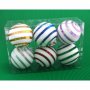Комплект от 6 бр. цветни топки за елха. Изработени от PVC материал, стиропор и пайети. Диаметър: 7см