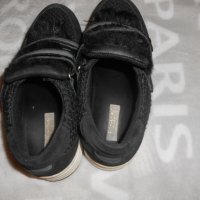 Черни спотни обувки Dolce Gabbana 100 % кожа, снимка 8 - Детски маратонки - 24338765