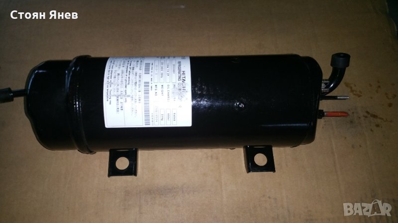 Хладилен компресор Hitachi - Scroll, снимка 1