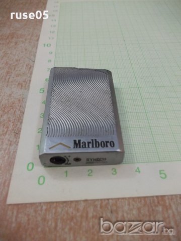Запалка "Marlboro" газова с мек пламък работеща, снимка 3 - Други ценни предмети - 18476196