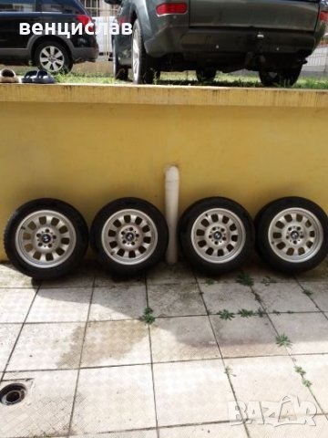 Оригинални алуминиеви джанти за БМВ с нови зимни гуми, снимка 1 - Гуми и джанти - 22738571