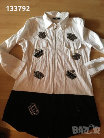 уникална риза-корони с камъни