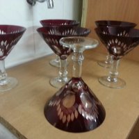 Кристални чаши гравирани червен цветен кристал, снимка 9 - Антикварни и старинни предмети - 24764568