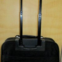 Acer чанта/куфар за лаптоп, снимка 1 - Лаптоп аксесоари - 20851903