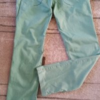Зелен панталон, снимка 2 - Панталони - 19377107