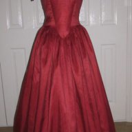 Бална рокля във викториански стил вишнев цвят, снимка 6 - Рокли - 11690479