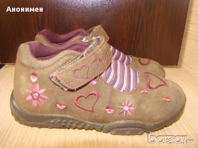Обувки за момиче Teddy, н. 25 + подарък пантофки, снимка 1 - Детски пантофи - 14317040