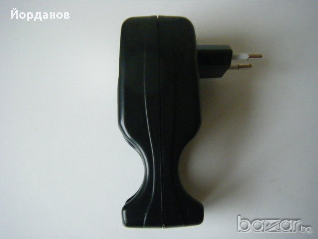 Зарядно устройство за акумулаторни батерии, снимка 4 - Захранвания и кутии - 14761288