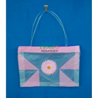 Лятна чанта PVC с декоративно цвете, снимка 1 - Чанти - 15925946