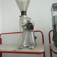1.Кафемелачка втора употреба за Магазин за кафе професионална произход Италия и Германия Цени от 250, снимка 4 - Кафе машини - 11550967