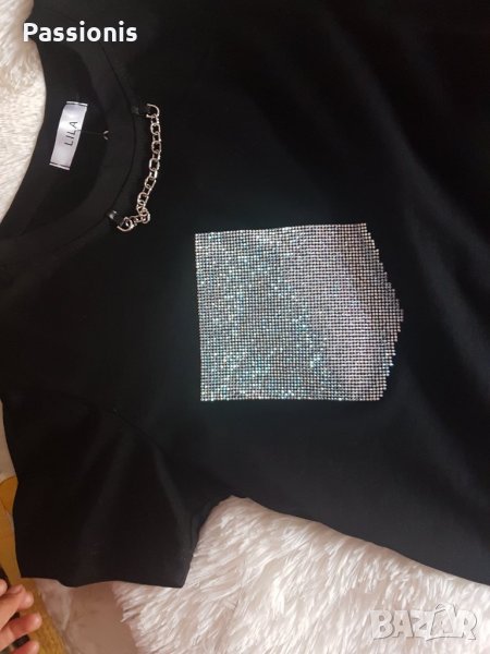 Тениска с камъчета, снимка 1