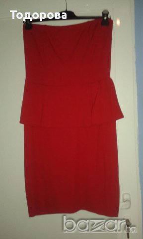 Червена рокля MANGO от плътно трико.
