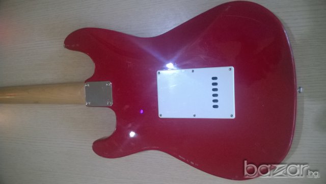 китара-електрическа-100Х33см-нов внос от англия, снимка 11 - Китари - 7677924