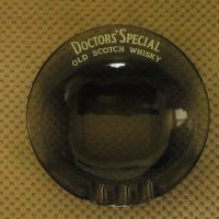 Пепелник Doctor's Special, снимка 1 - Други - 15050439