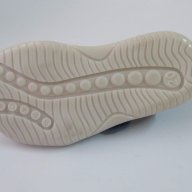 Текстилни обувки Беко, снимка 3 - Бебешки обувки - 15419317