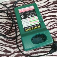 makita battery charger-до 18v-внос англия, снимка 1 - Винтоверти - 23628520