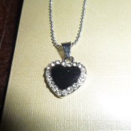 Колие Черно сърце, снимка 2 - Колиета, медальони, синджири - 16820057