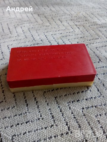 Стара кутия от кламери, снимка 3 - Антикварни и старинни предмети - 23510225