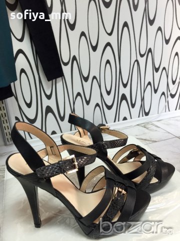 Дамски сандали, снимка 2 - Сандали - 21421611