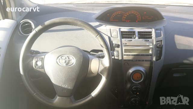 на части Toyota Yaris, снимка 10 - Автомобили и джипове - 24607162