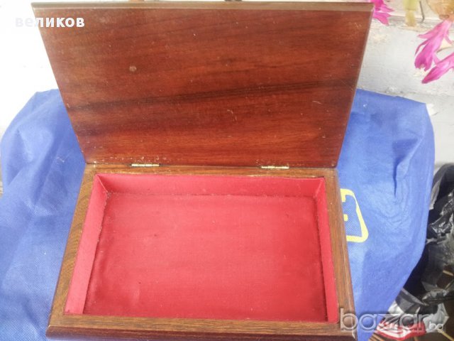 резбована стара махагонова кутия, снимка 2 - Други - 13845024