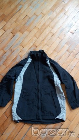 Детско яке, снимка 4 - Детски якета и елеци - 18535216