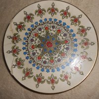 Рядка ръчно рисувана чиния за стена  1964 г Турция , снимка 2 - Антикварни и старинни предмети - 23347583