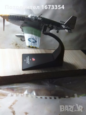 Модели на самолети, снимка 10 - Други ценни предмети - 22095317