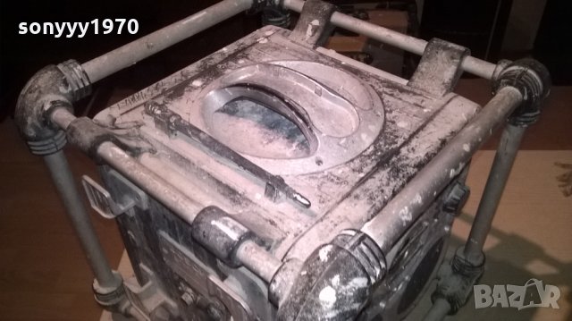 bosch-голямо строително радио-37х37х37см-внос франция, снимка 18 - Ресийвъри, усилватели, смесителни пултове - 23453541