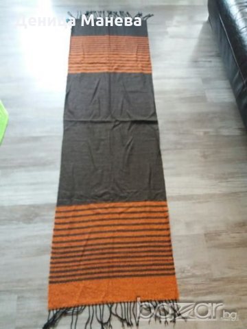 Дамски шал, снимка 2 - Шапки - 20030461